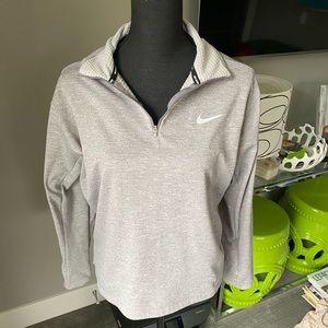 Nike Pullover